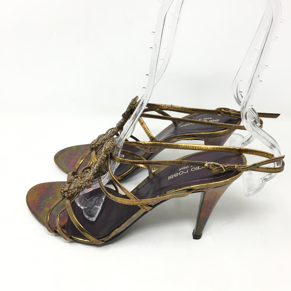 Donated 👠 - Picture 4 of 9